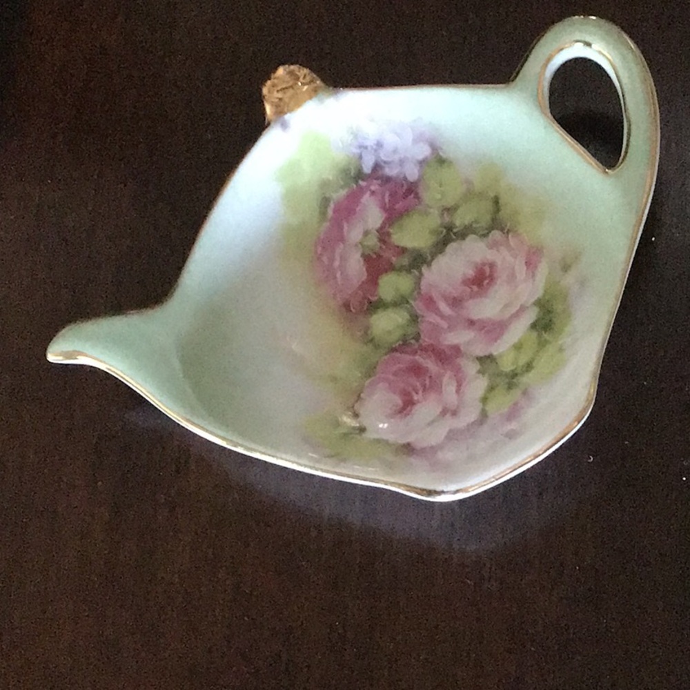 Victoria’s Garden Pink & Green Tea Bag Holder!